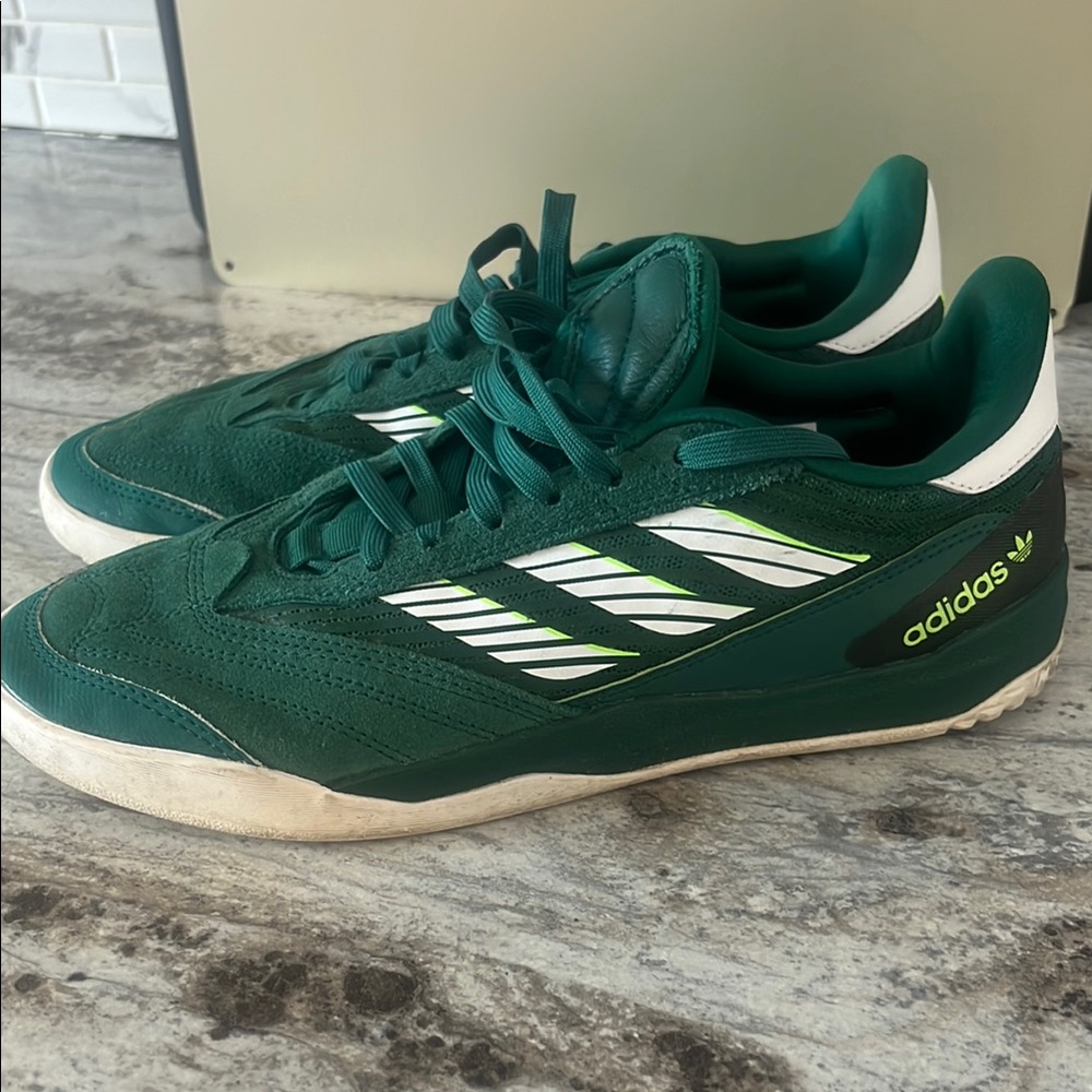 Adidas Men's Green adidas Sneakers